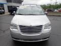 2009 Bright Silver Metallic Chrysler Town & Country Limited  photo #13