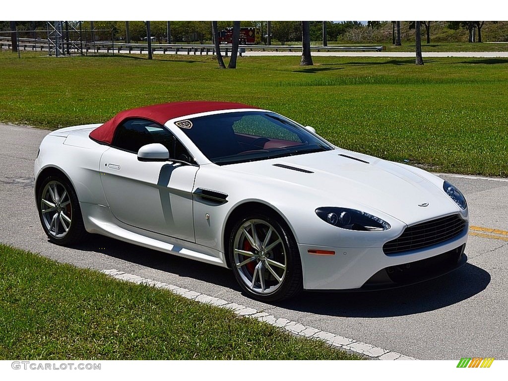 Stratus White 2012 Aston Martin V8 Vantage Roadster Exterior Photo #141880308