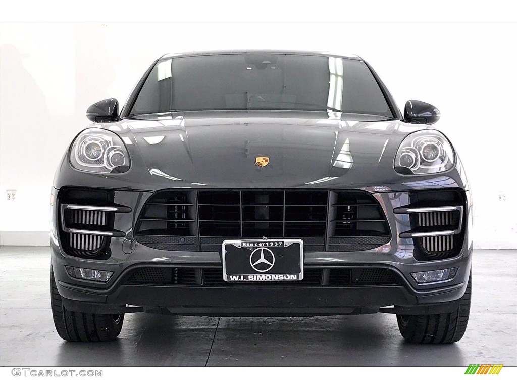 2018 Macan Turbo - Volcano Grey Metallic / Black/Garnet Red photo #2