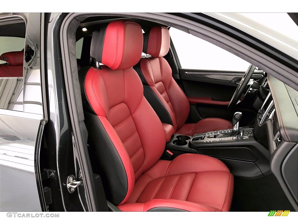 2018 Porsche Macan Turbo Front Seat Photo #141880491