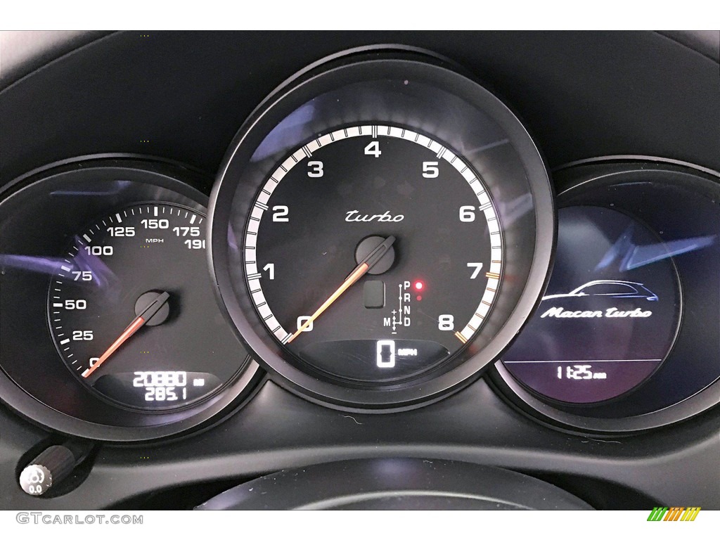 2018 Porsche Macan Turbo Gauges Photos