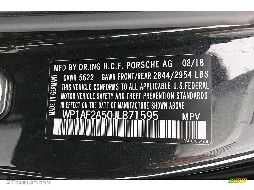 2018 Macan Turbo - Volcano Grey Metallic / Black/Garnet Red photo #32