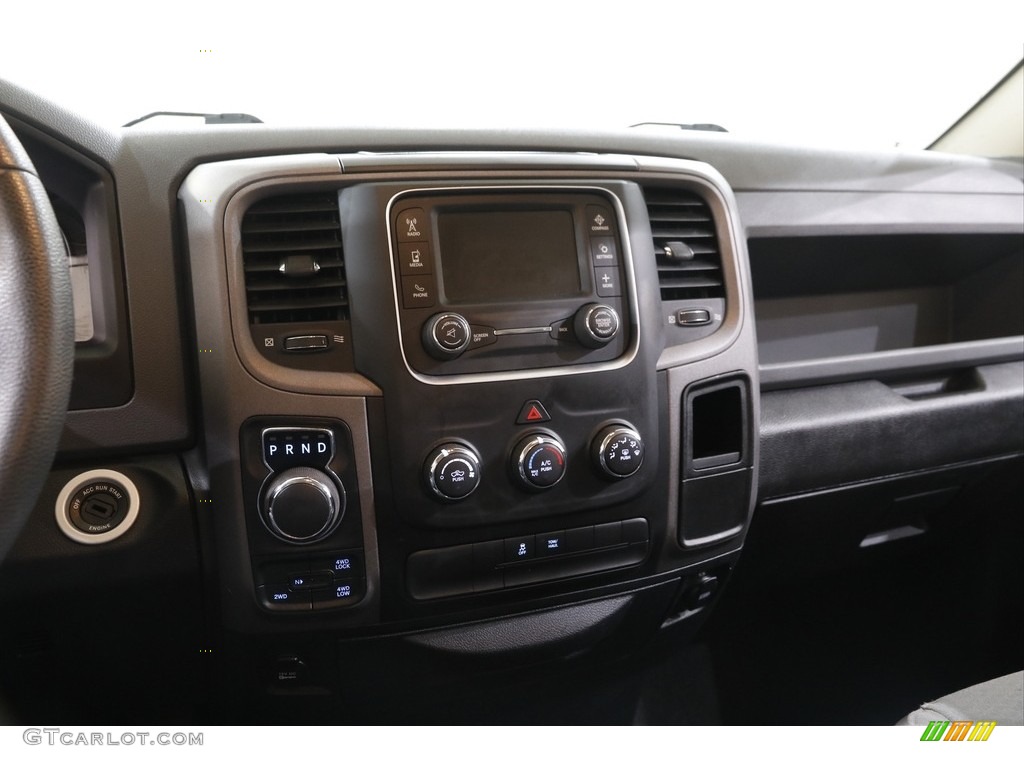 2018 1500 Express Quad Cab 4x4 - Granite Crystal Metallic / Black/Diesel Gray photo #4