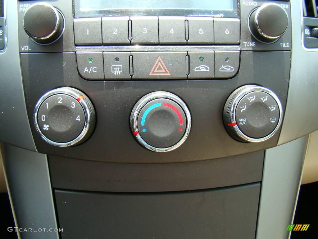 2009 Sonata GLS V6 - Cocoa Metallic / Camel photo #21