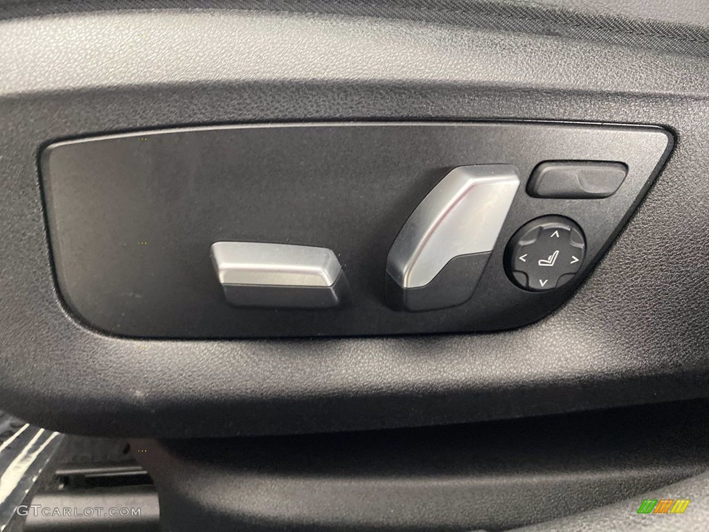 2019 5 Series 530e iPerformance Sedan - Bluestone Metallic / Black photo #15