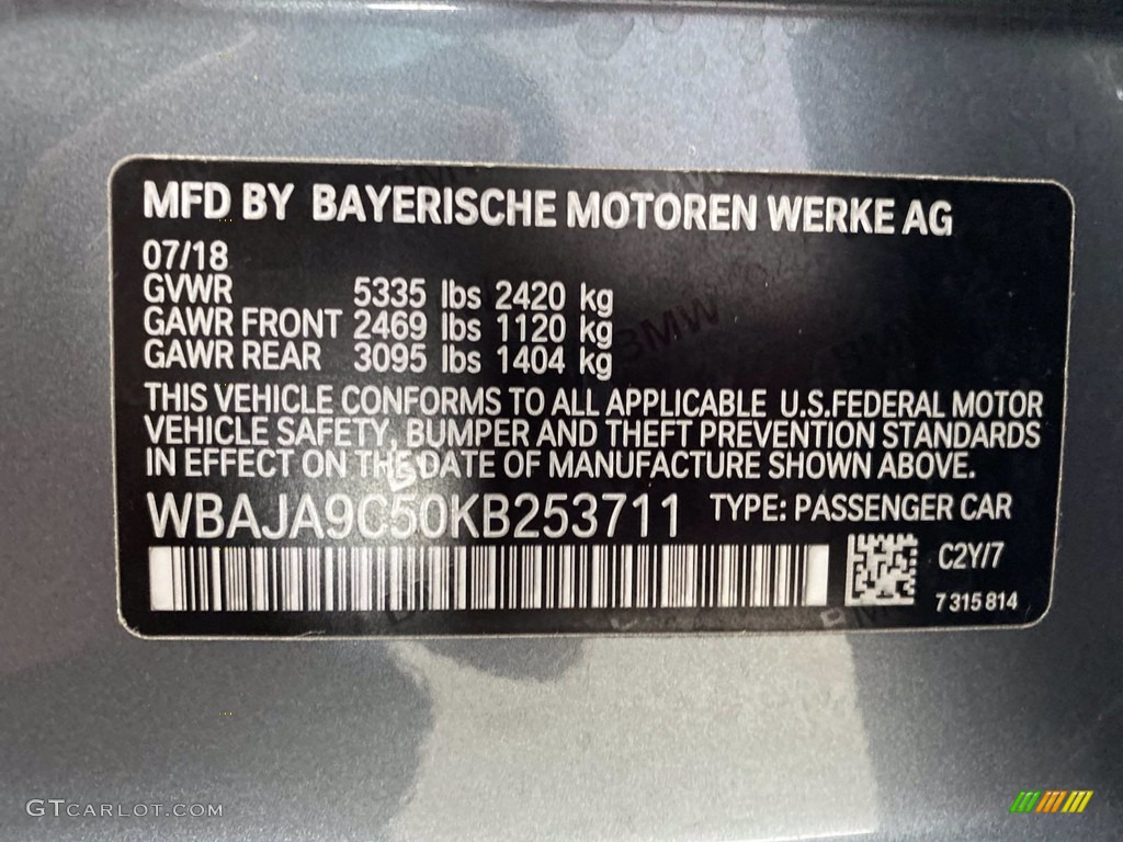 2019 5 Series 530e iPerformance Sedan - Bluestone Metallic / Black photo #37