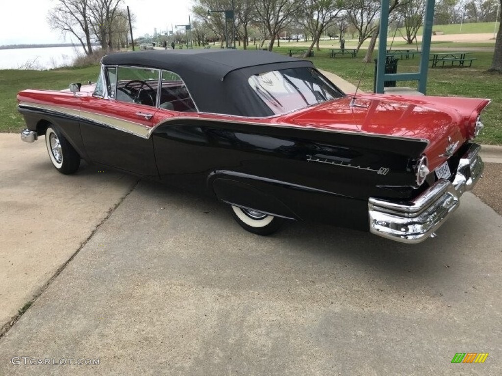 Raven Black/Flame Red 1957 Ford Fairlane 500 Sunliner Exterior Photo #141885000