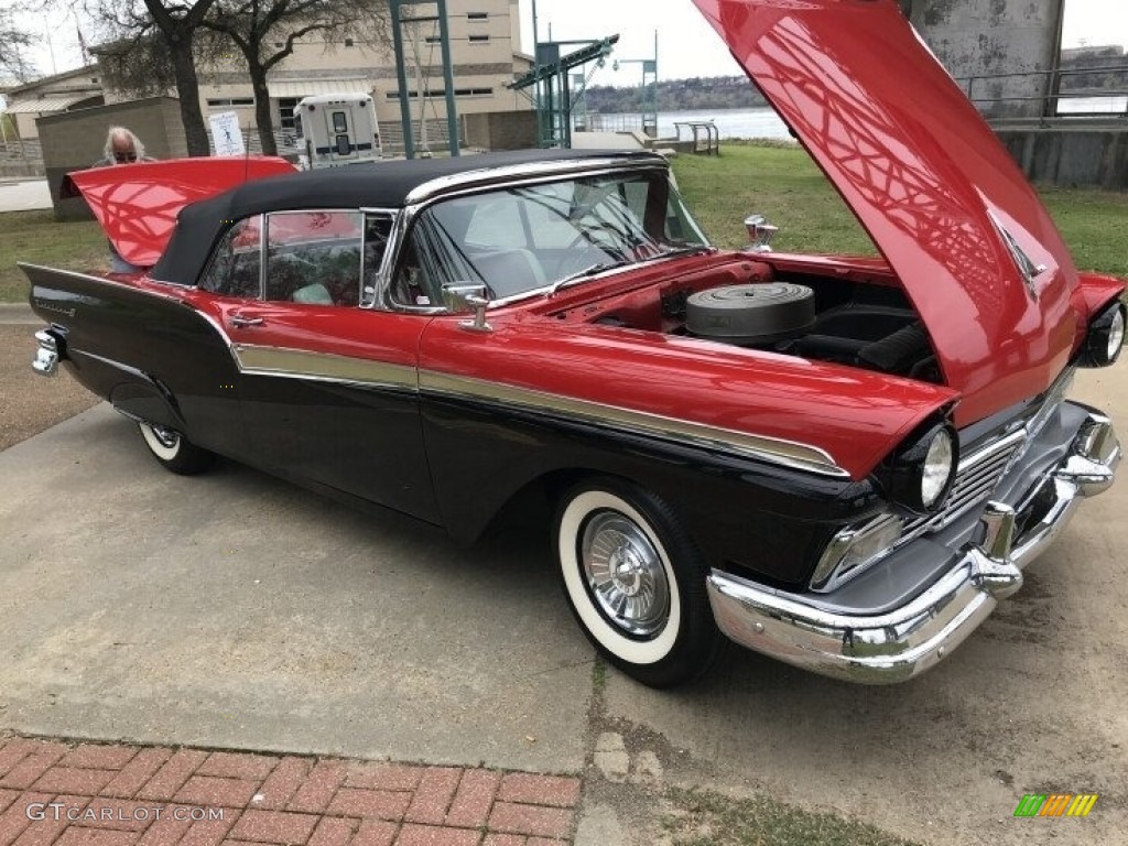 1957 Ford Fairlane 500 Sunliner Exterior Photos