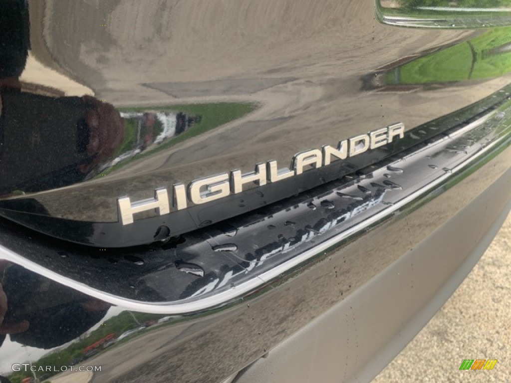 2021 Highlander XLE AWD - Midnight Black Metallic / Graphite photo #19