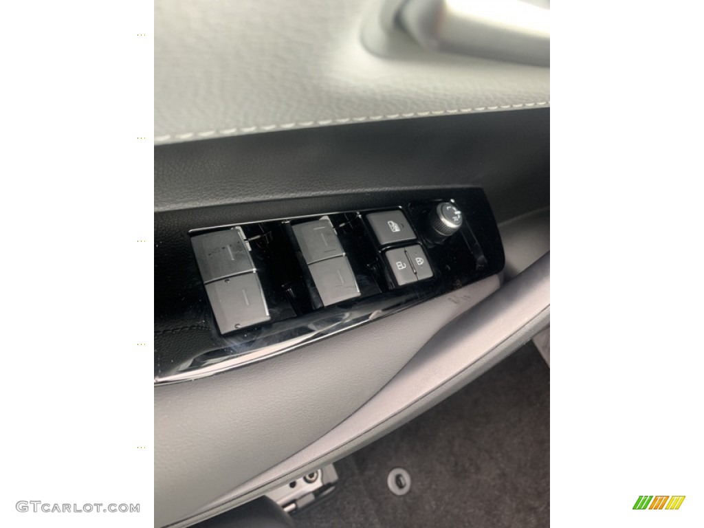 2021 Corolla Hatchback SE - Galactic Aqua Mica / Moonstone photo #15