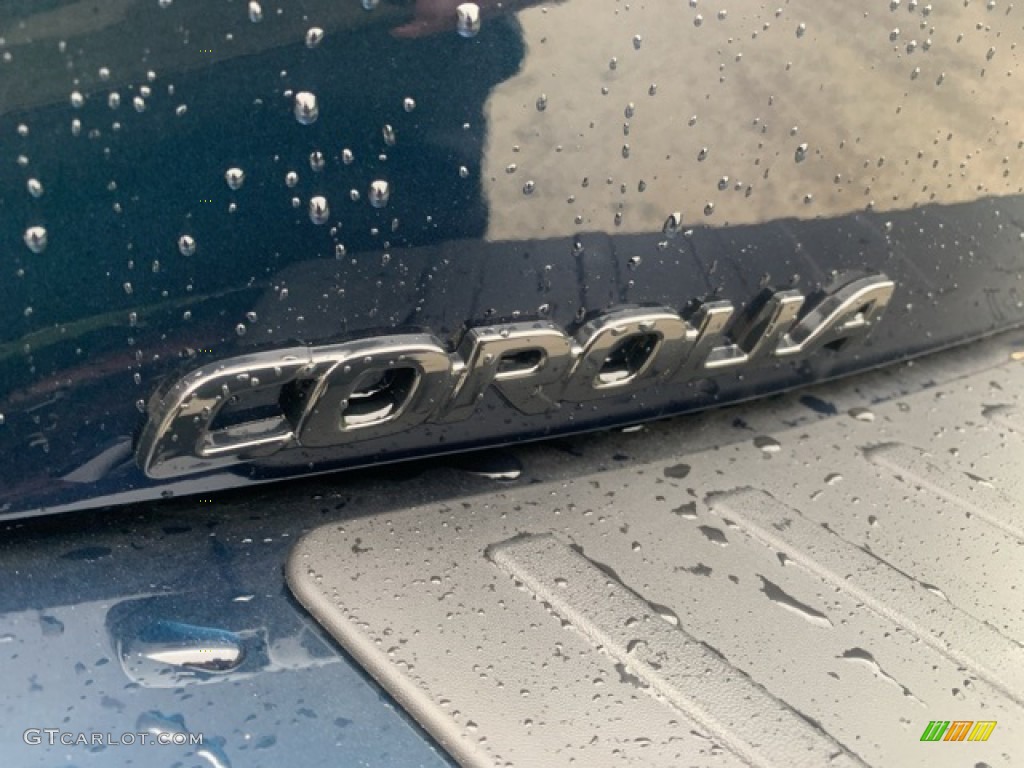 2021 Corolla Hatchback SE - Galactic Aqua Mica / Moonstone photo #23