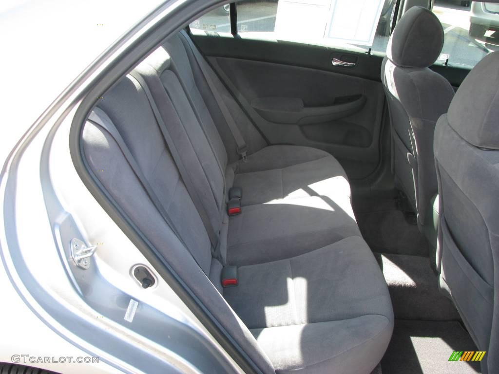 2006 Accord LX Sedan - Alabaster Silver Metallic / Gray photo #10
