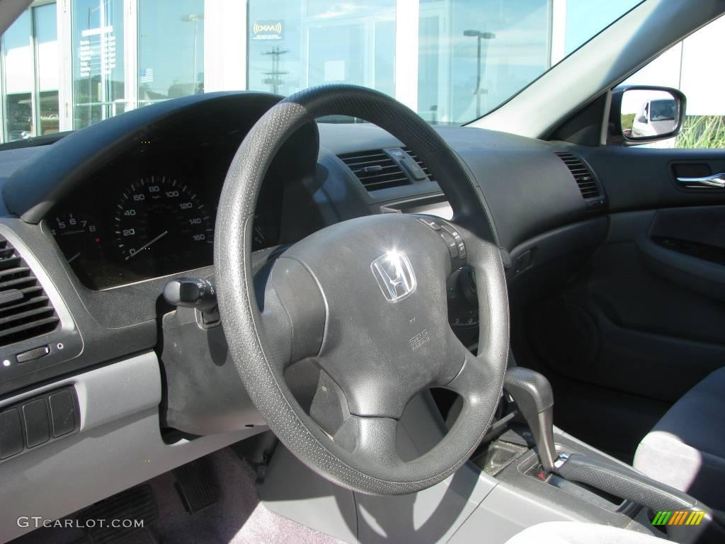 2006 Accord LX Sedan - Alabaster Silver Metallic / Gray photo #12