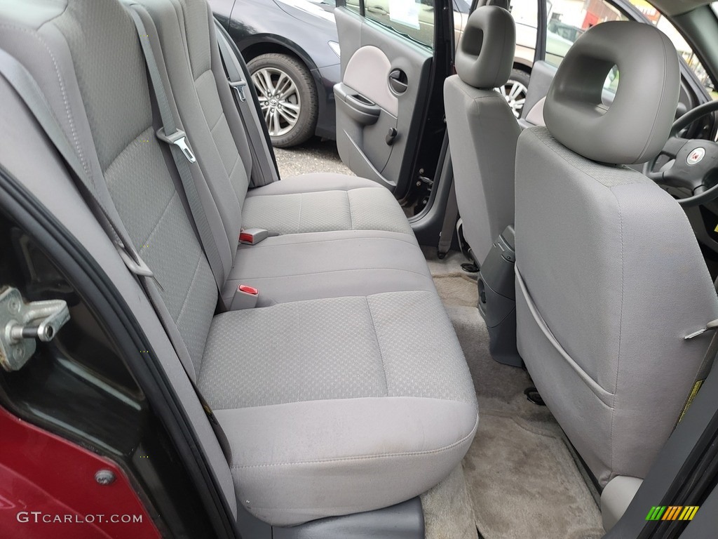 2005 ION 2 Sedan - Berry Red / Tan photo #19