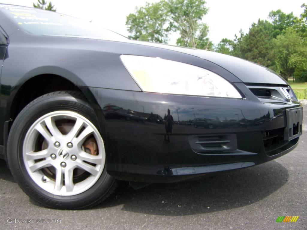 2006 Accord LX Coupe - Nighthawk Black Pearl / Black photo #2