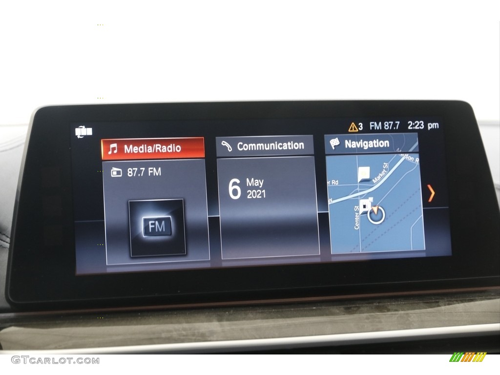 2018 5 Series 530i xDrive Sedan - Alpine White / Black photo #10