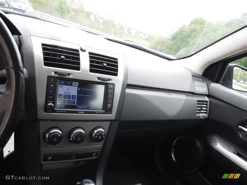 2010 Avenger Express - Brilliant Black Crystal Pearl / Dark Slate Gray photo #3