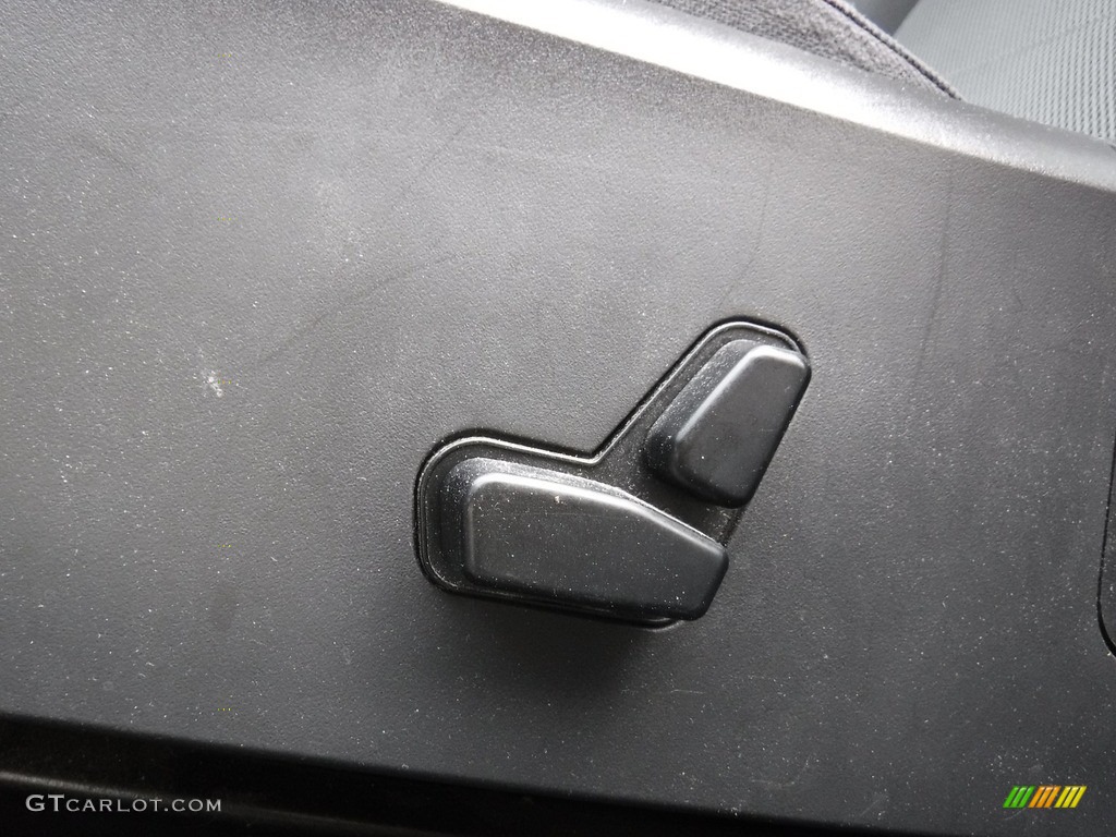 2010 Avenger Express - Brilliant Black Crystal Pearl / Dark Slate Gray photo #16