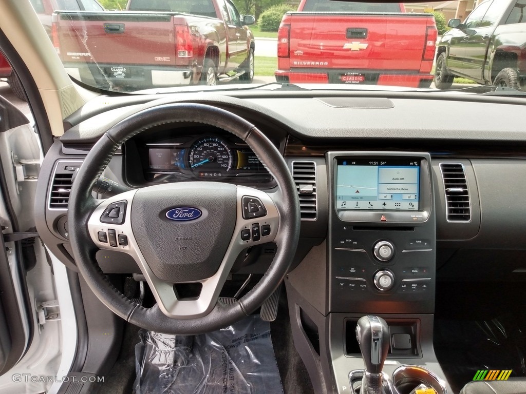 2018 Ford Flex SEL AWD Charcoal Black Dashboard Photo #141894568