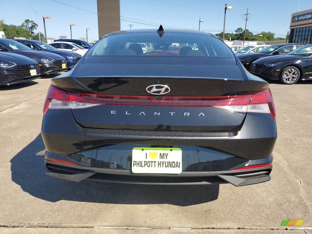 2021 Elantra SEL - Phantom Black / Black photo #8