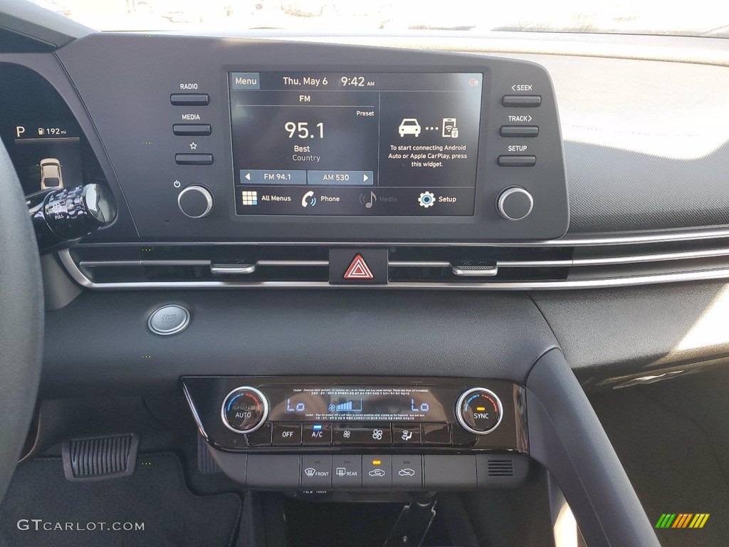 2021 Elantra SEL - Phantom Black / Black photo #18