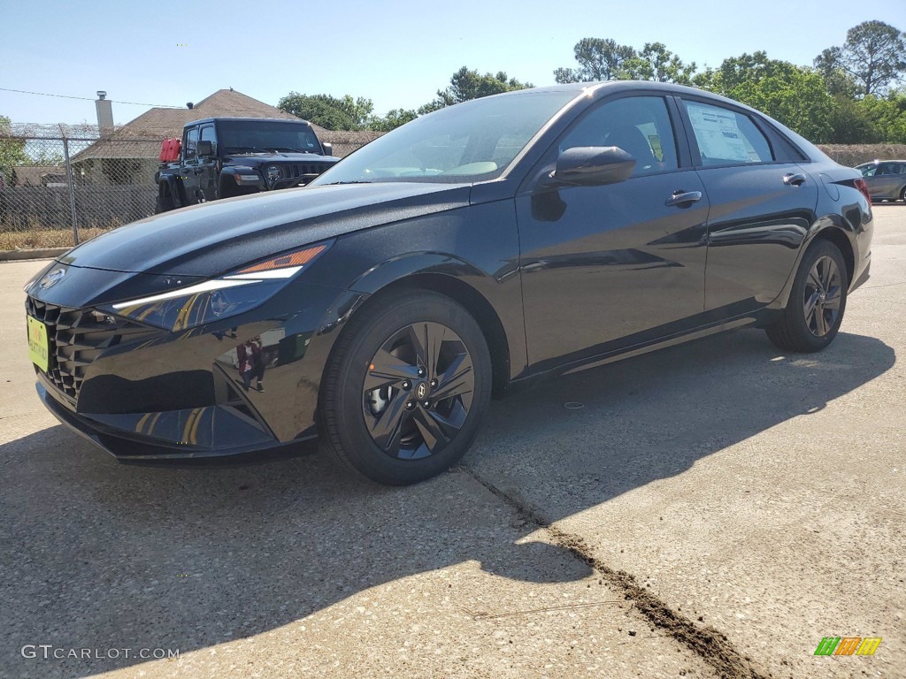 2021 Elantra SEL - Phantom Black / Black photo #2