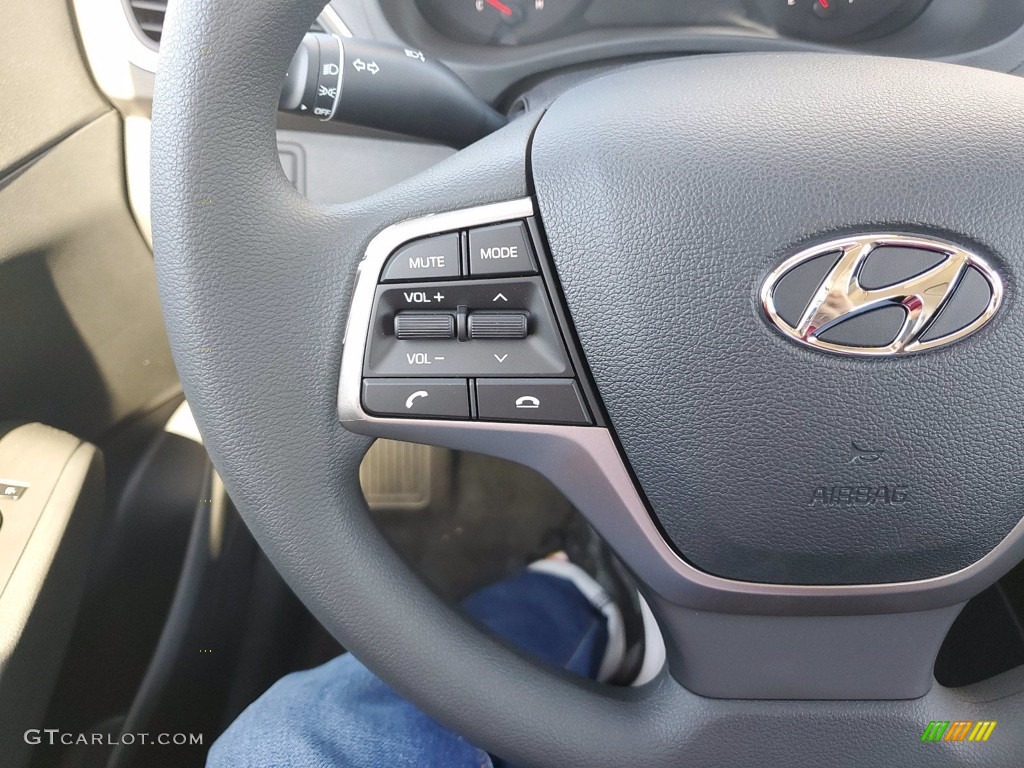 2021 Accent SE - Olympus Silver / Black photo #16