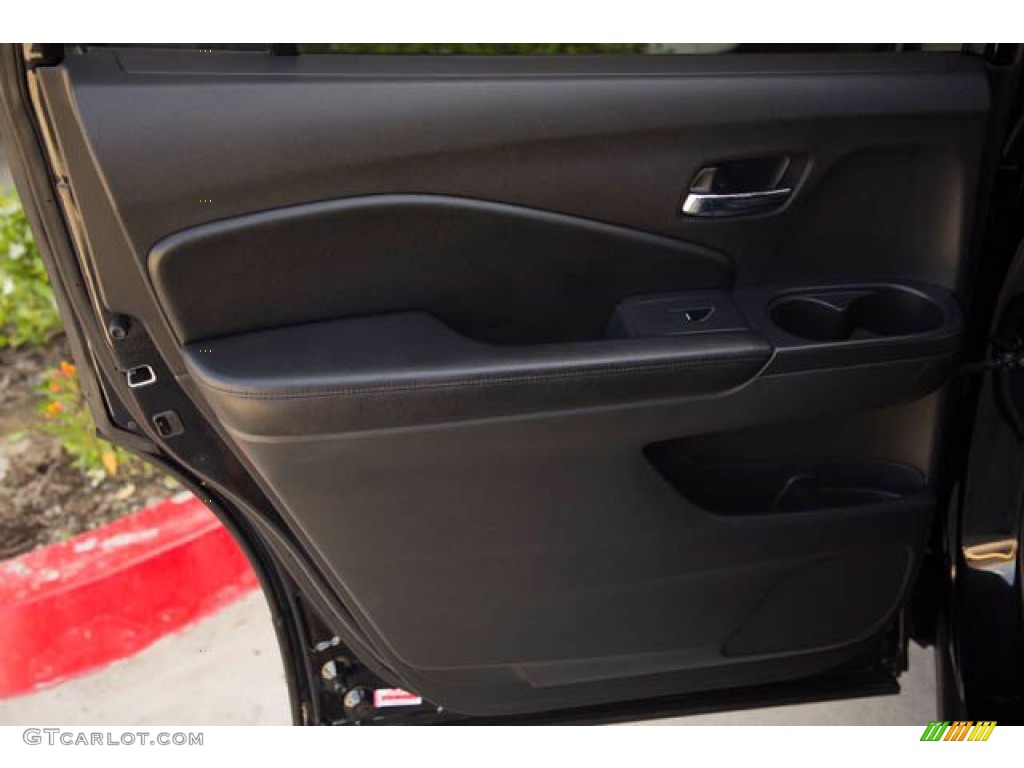 2017 Honda Pilot EX-L Black Door Panel Photo #141900532