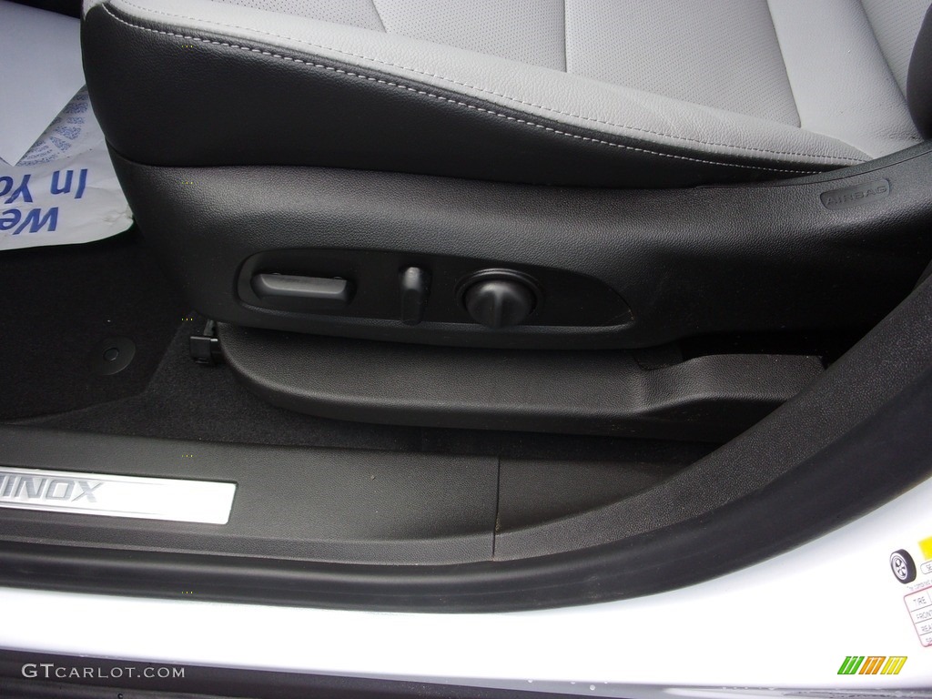 2021 Equinox Premier AWD - Summit White / Medium Ash Gray photo #14