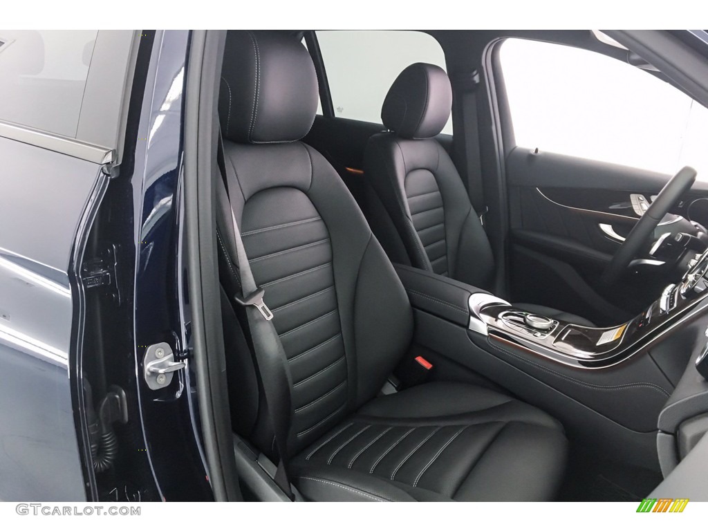 2018 Mercedes-Benz GLC 300 Front Seat Photos