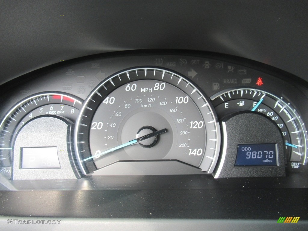 2013 Camry XLE - Clearwater Blue Metallic / Ivory photo #16