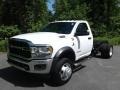 Bright White - 5500 Tradesman Regular Cab 4x4 Chassis Photo No. 2