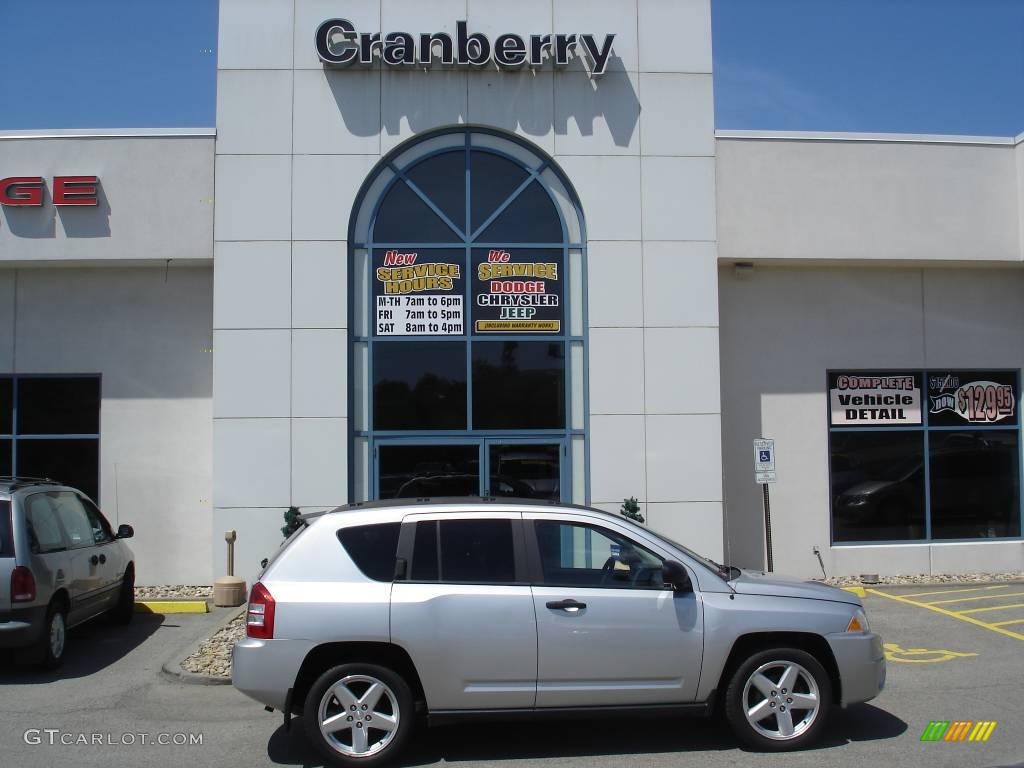 2007 Compass Limited 4x4 - Bright Silver Metallic / Pastel Slate Gray photo #1