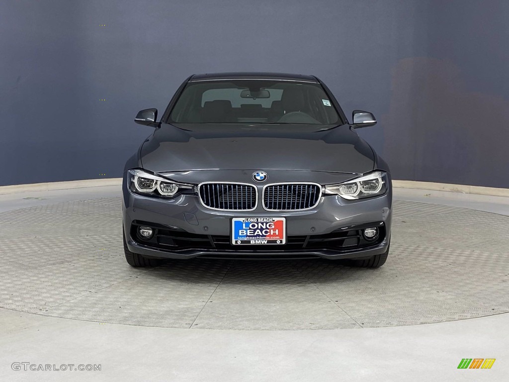 2018 3 Series 330e iPerformance Sedan - Platinum Silver Metallic / Black photo #2