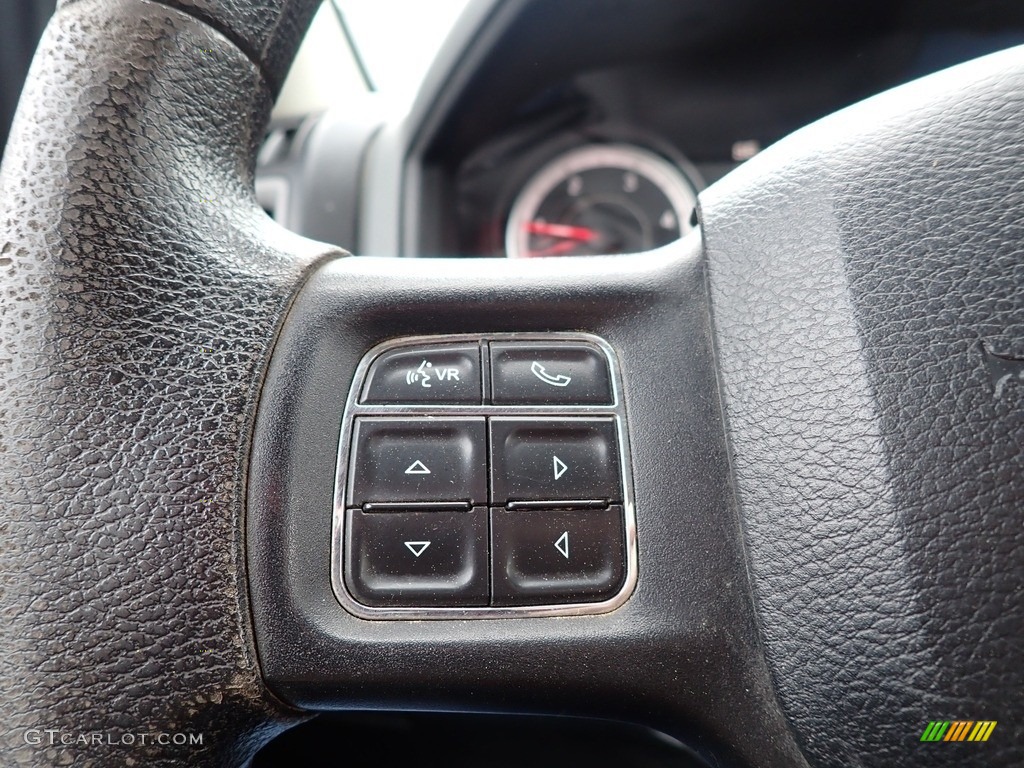 2016 Ram 1500 Tradesman Quad Cab 4x4 Black/Diesel Gray Steering Wheel Photo #141907605