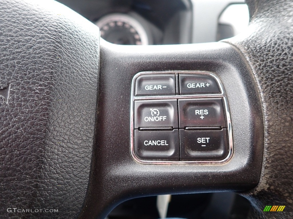 2016 Ram 1500 Tradesman Quad Cab 4x4 Black/Diesel Gray Steering Wheel Photo #141907626