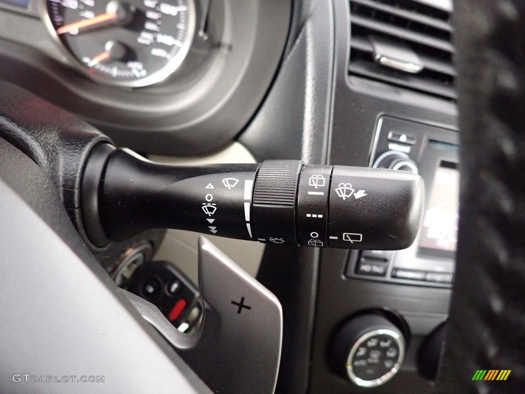 2013 XV Crosstrek 2.0 Limited - Satin White Pearl / Ivory photo #37