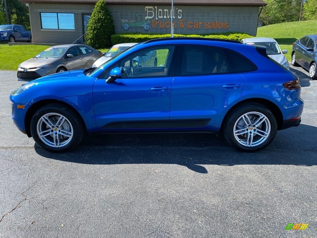 2017 Macan S - Sapphire Blue Metallic / Luxor Beige photo #1