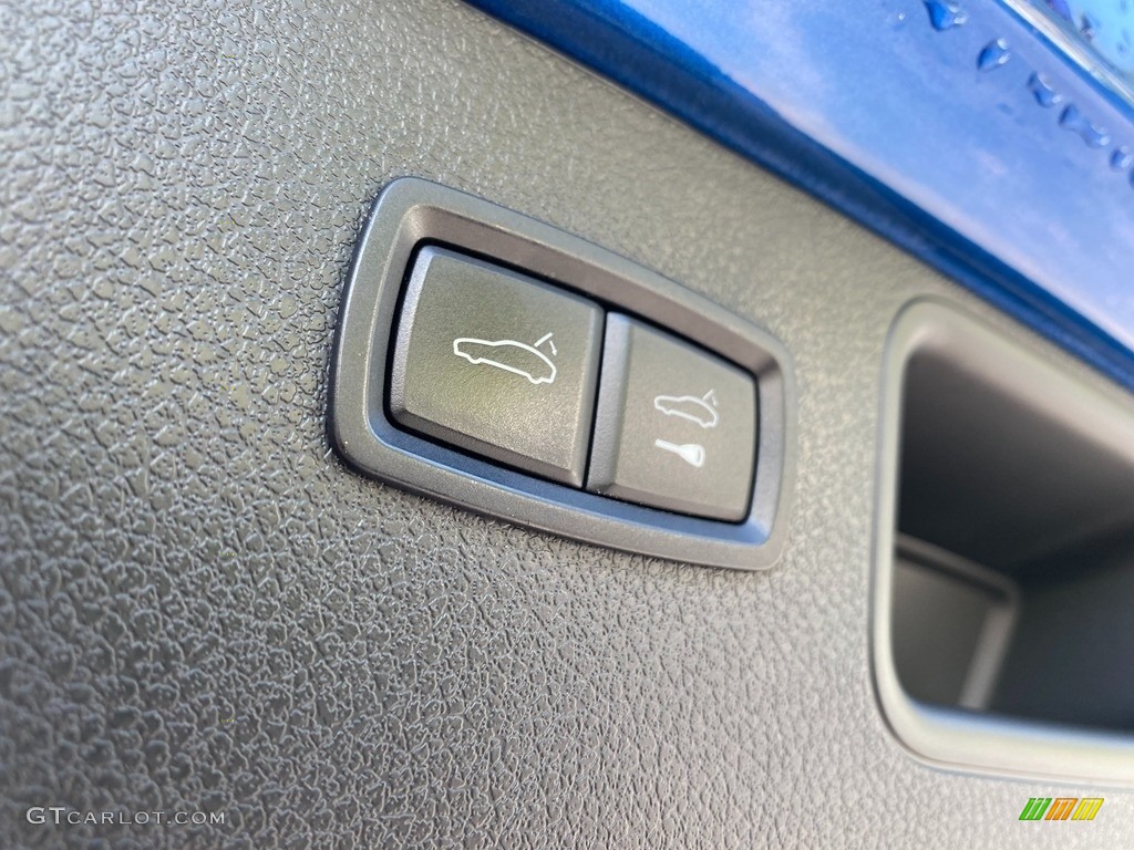 2017 Macan S - Sapphire Blue Metallic / Luxor Beige photo #11