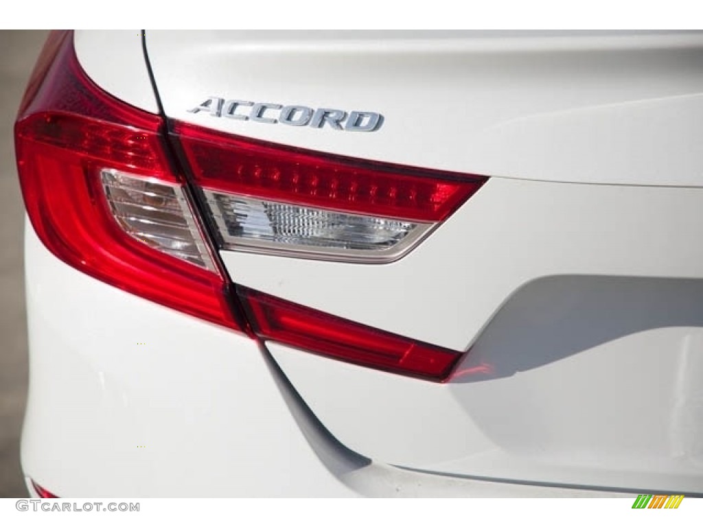 2021 Accord Hybrid - Platinum White Pearl / Black photo #8