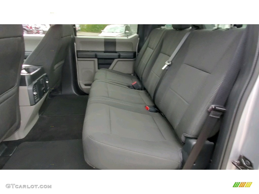 2018 F150 XL SuperCrew 4x4 - Ingot Silver / Earth Gray photo #17