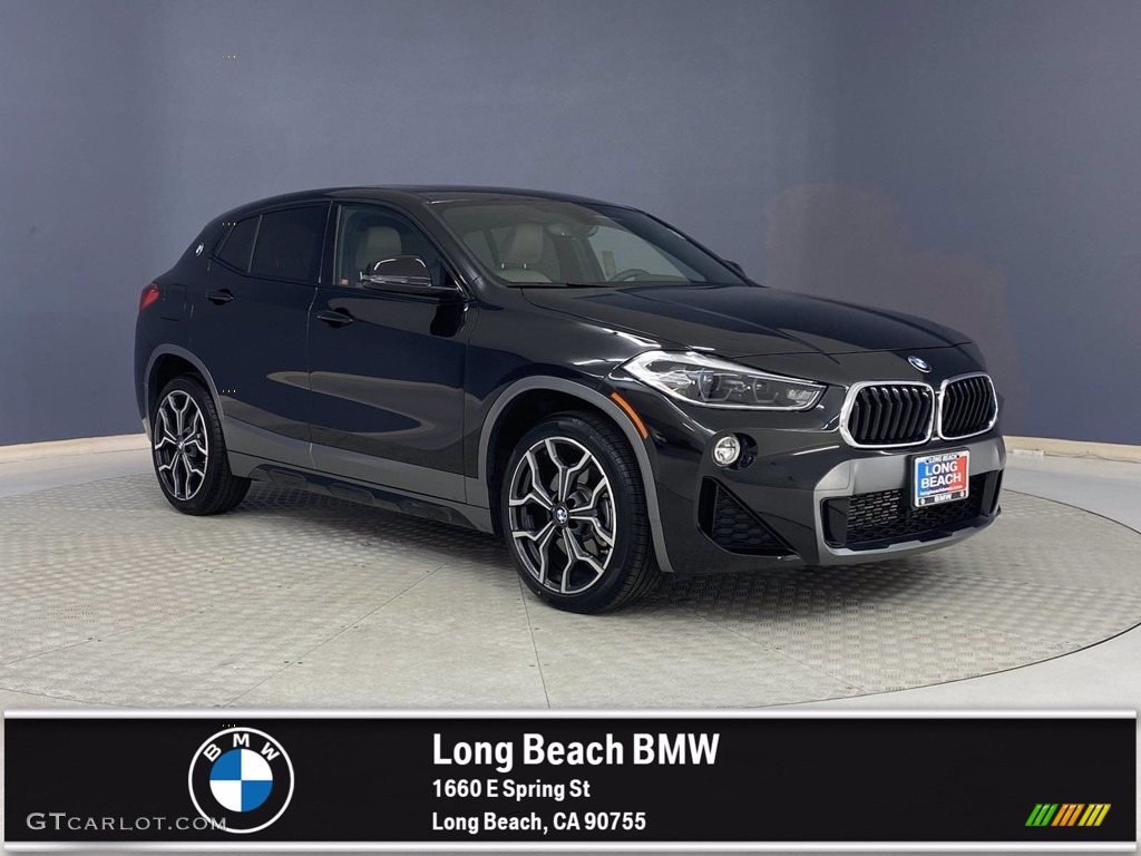 Black Sapphire Metallic BMW X2