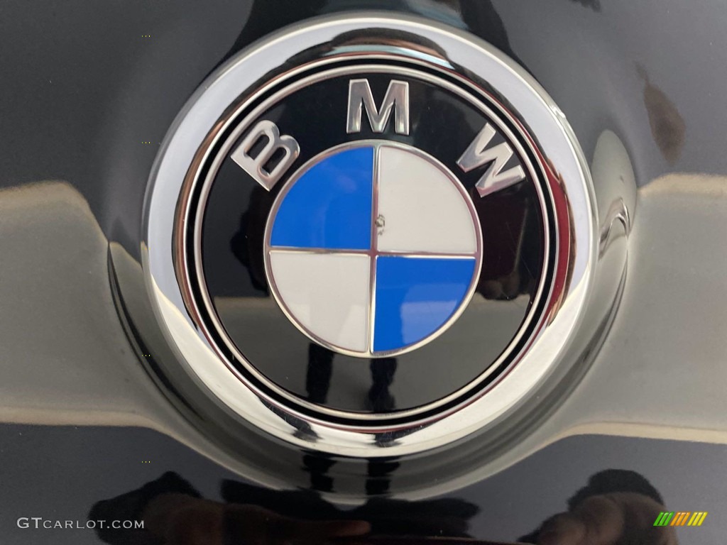 2018 X2 sDrive28i - Black Sapphire Metallic / Oyster/Black photo #10