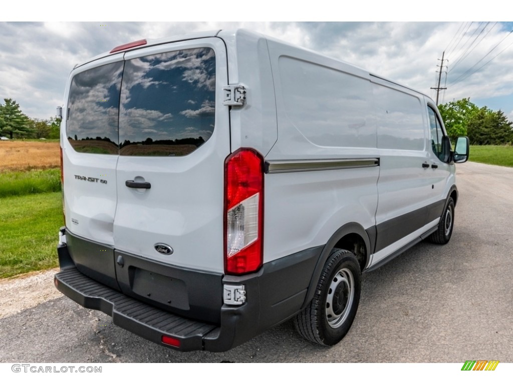 Oxford White 2017 Ford Transit Van 150 LR Regular Exterior Photo #141922434