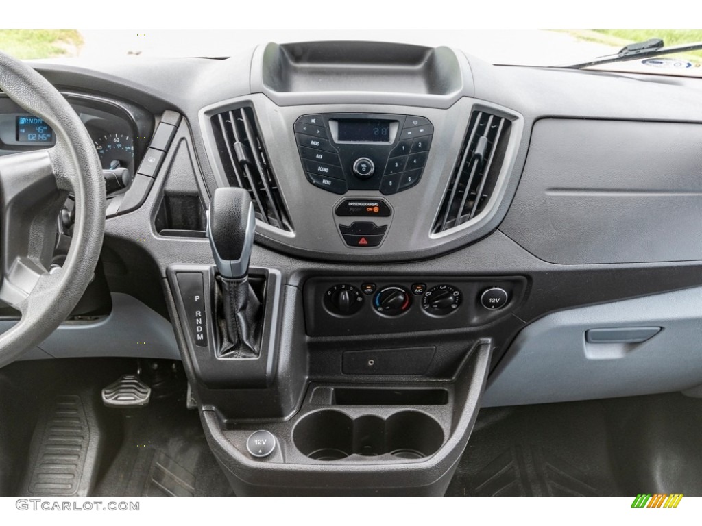 2017 Ford Transit Van 150 LR Regular Controls Photo #141923127
