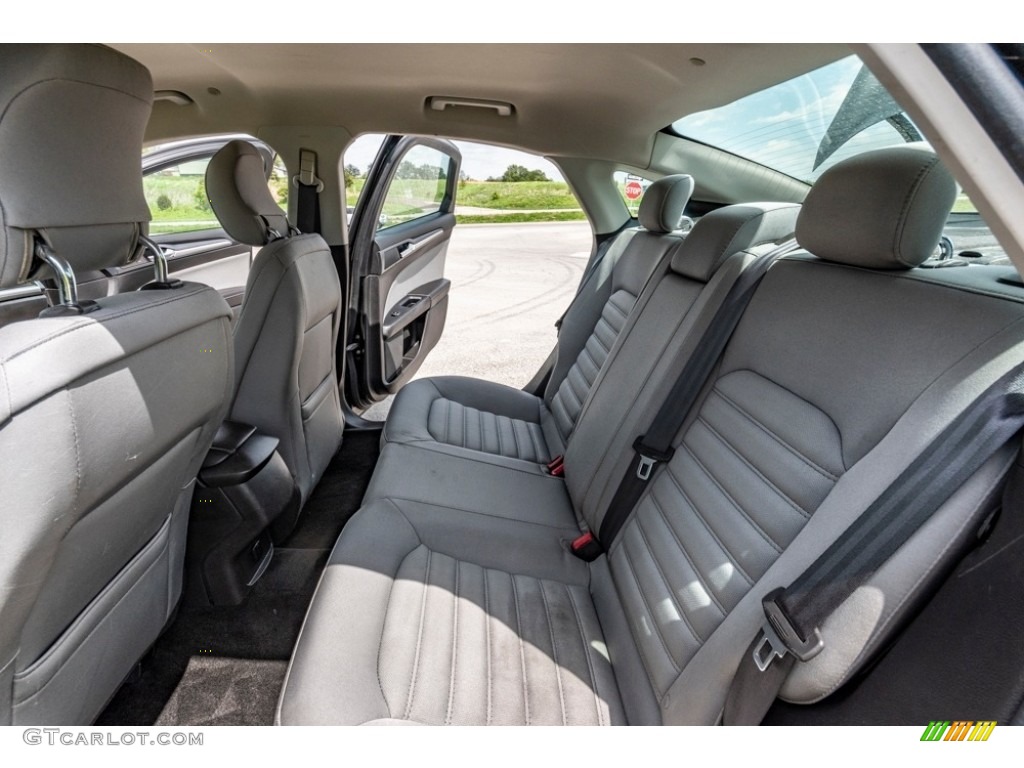 2014 Fusion Hybrid S - Tuxedo Black / Earth Gray photo #22