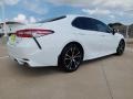 Super White - Camry SE Photo No. 3