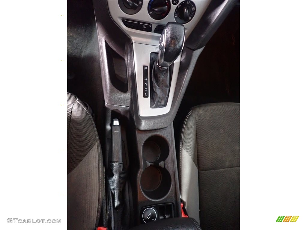 2014 Focus SE Sedan - Sterling Gray / Charcoal Black photo #31