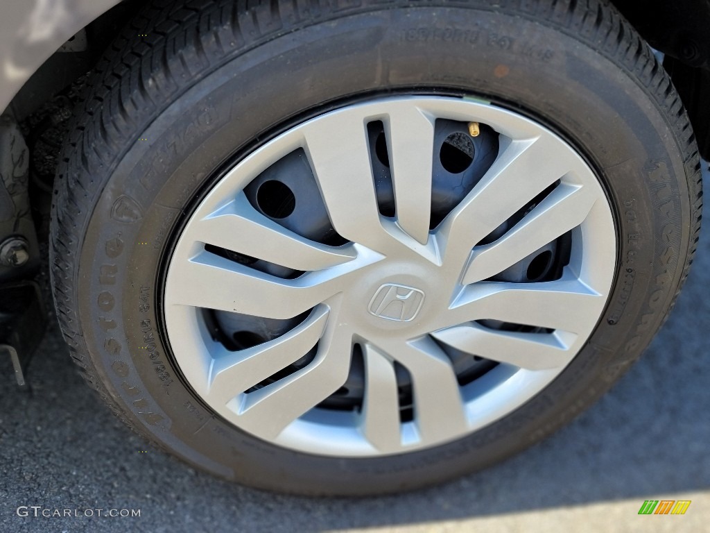 2016 Honda Fit LX Wheel Photo #141925110