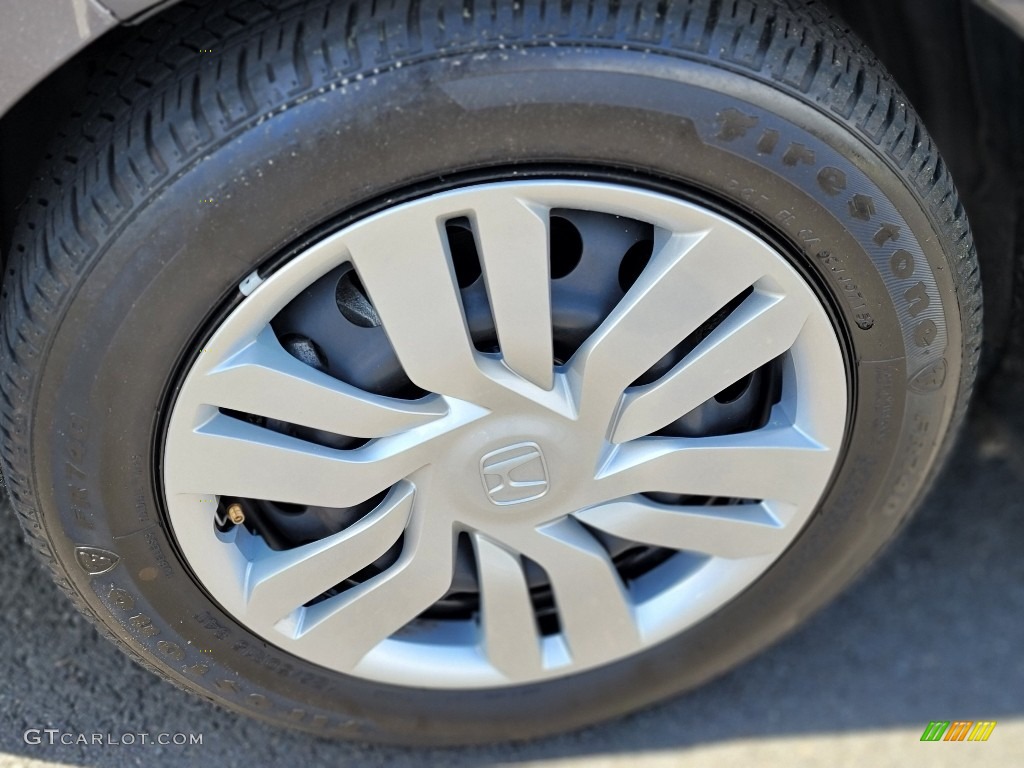 2016 Honda Fit LX Wheel Photo #141925197